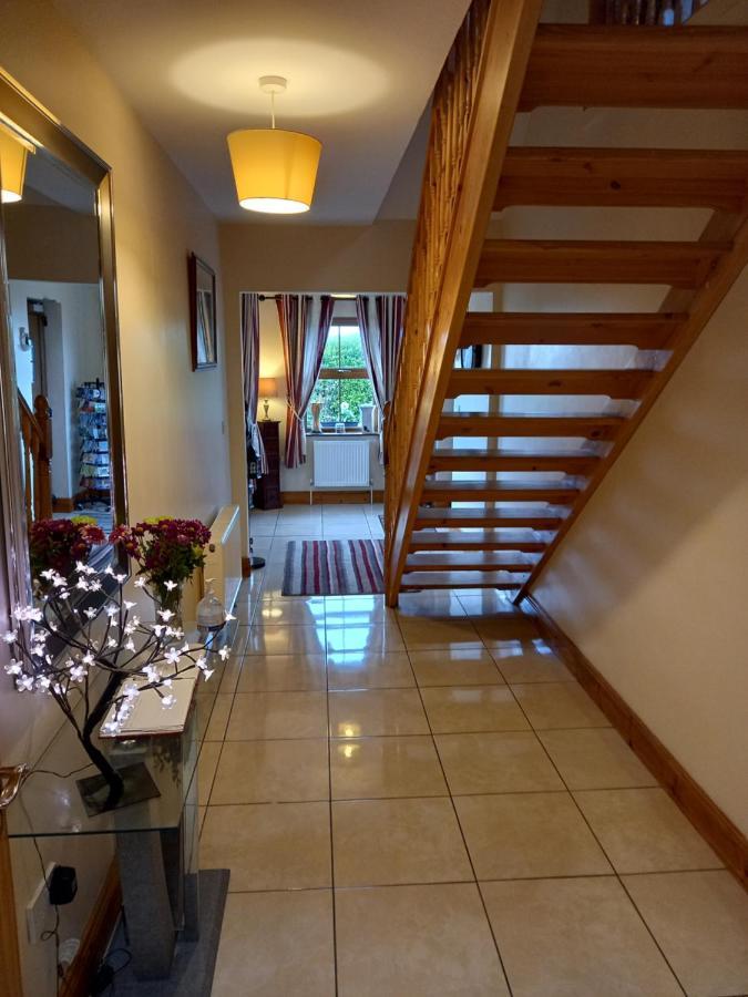 A New U Country Cottage Clynacartan Exterior foto